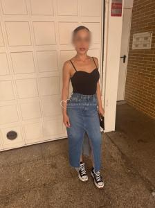 650709756: Chica busca chico en Madrid