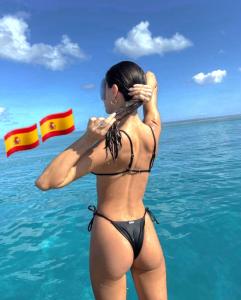 Chica busca chico en Alicante: 