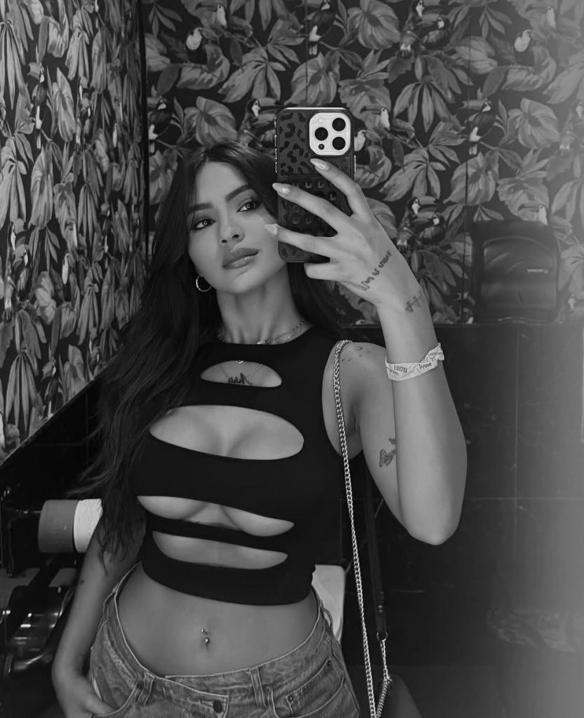 604817362: Chica busca chico en Mallorca