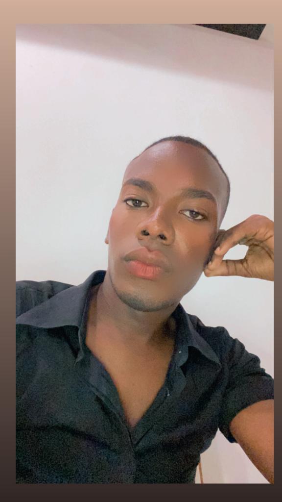 Chico busca chica en Málaga: 