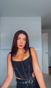 604167683: Chica busca chico en Pontevedra