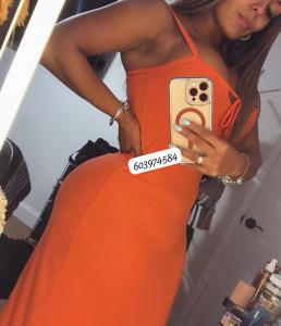 603974584: Chica busca chico en Orense