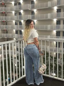 624431631: Chica busca chico en Murcia