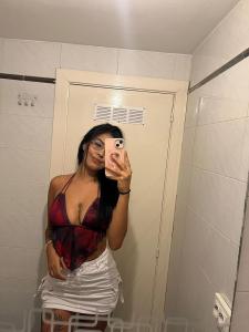 642449172: Chica busca chico en Barcelona