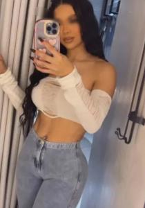 611261733: Chica busca chico en Cáceres