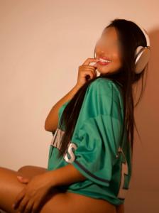 613542276: Chica busca chico en Madrid