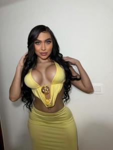 692082633: Chica busca chico en Ibiza