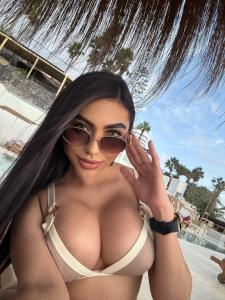 600816018: Chica busca chico en Ibiza