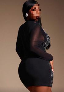 614072875: Chica busca chico en Valencia