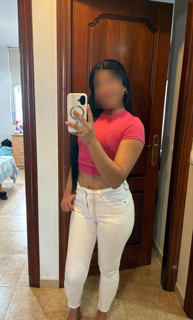 643585649: Chica busca chico en Cáceres