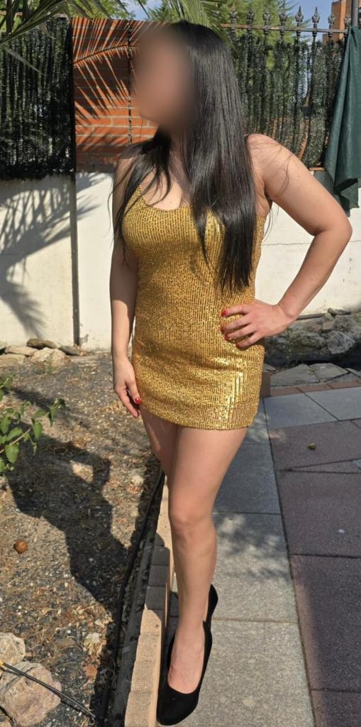 688394537: Chica busca chico en Madrid