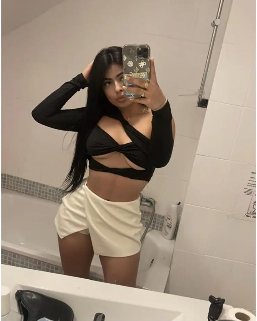 Chica busca chico en La Coruña: 