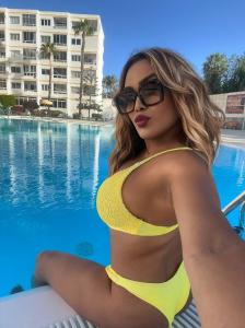 671153247: Transexual en Las Palmas