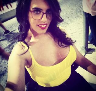 613383325: Transexual en Las Palmas