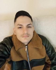 641702687: Chico busca chica en Zaragoza