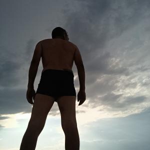 Chico busca chica en Castellón: 