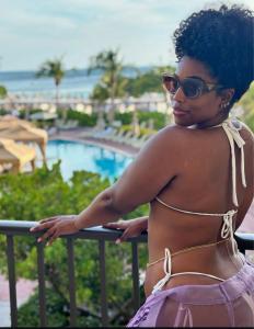 613342899: Chica busca chico en La Coruña