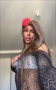 654534827: Travesti en Barcelona