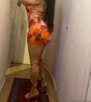 963449510: Chica busca chico en Valencia