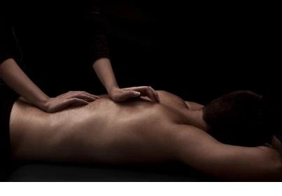 Chica busca chico en Sevilla: 