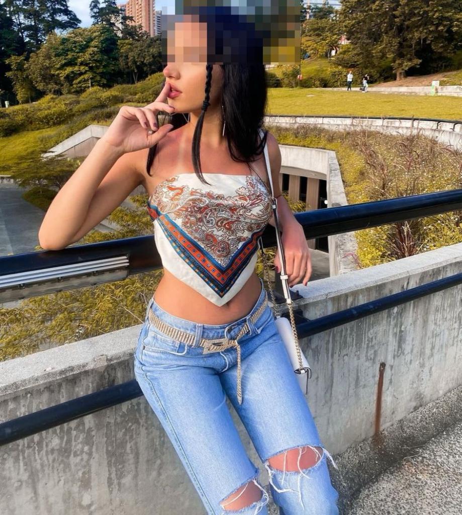 634880494: Chica busca chico en Madrid