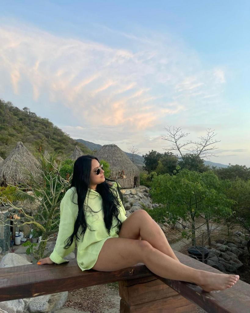 643550582: Chica busca chico en Murcia