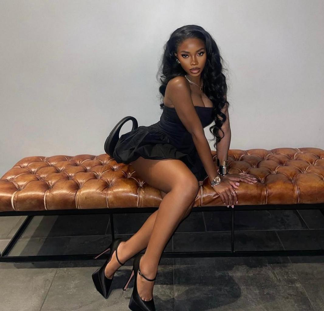 622887740: Chica busca chico en Gerona