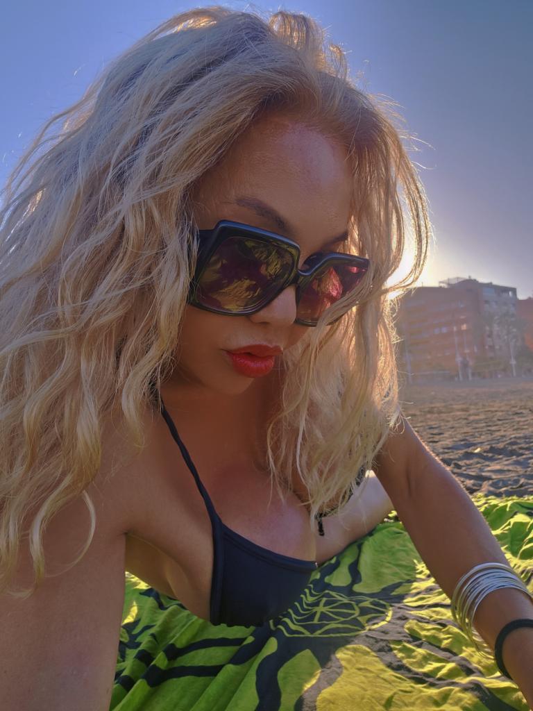 680814956: Travesti en Vizcaya