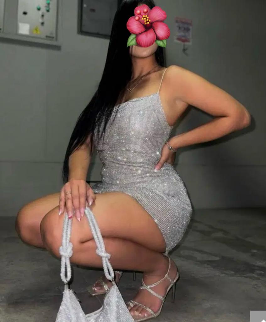 664428820: Chica busca chico en Cádiz