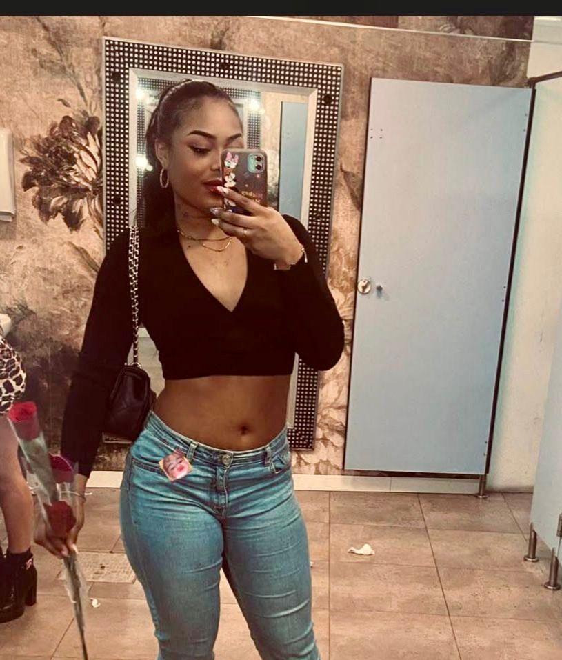 632288053: Chica busca chico en Valencia