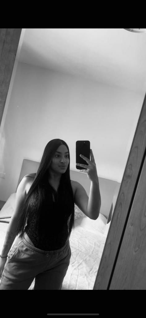 643234685: Chica busca chico en Soria