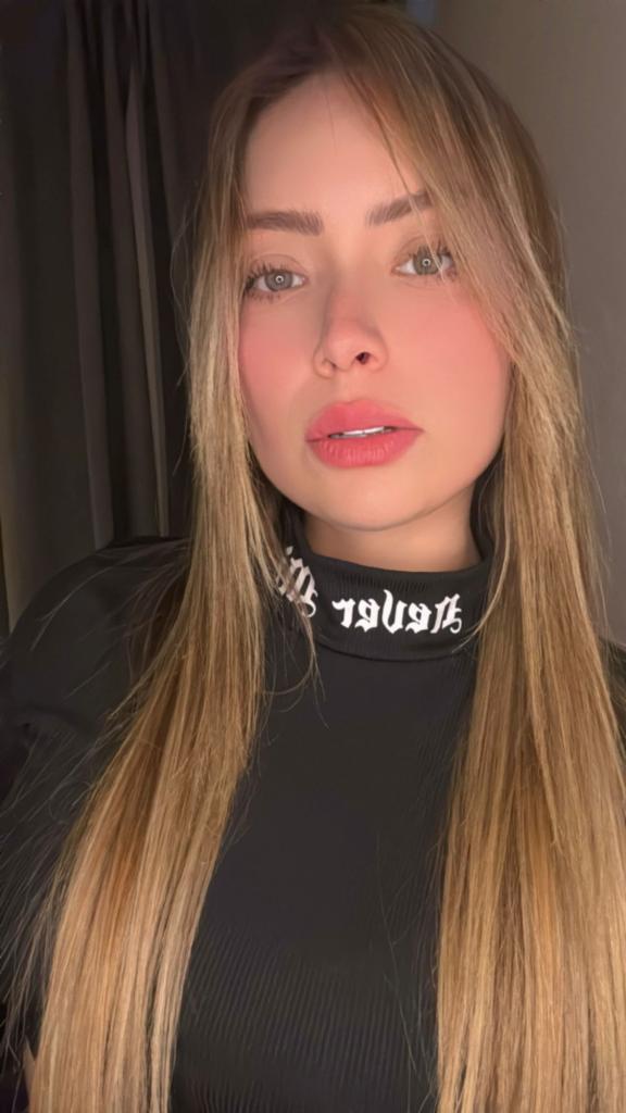 624478067: Chica busca chico en Zaragoza