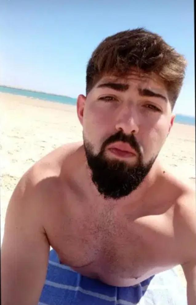 690022089: Chico busca chica en Málaga