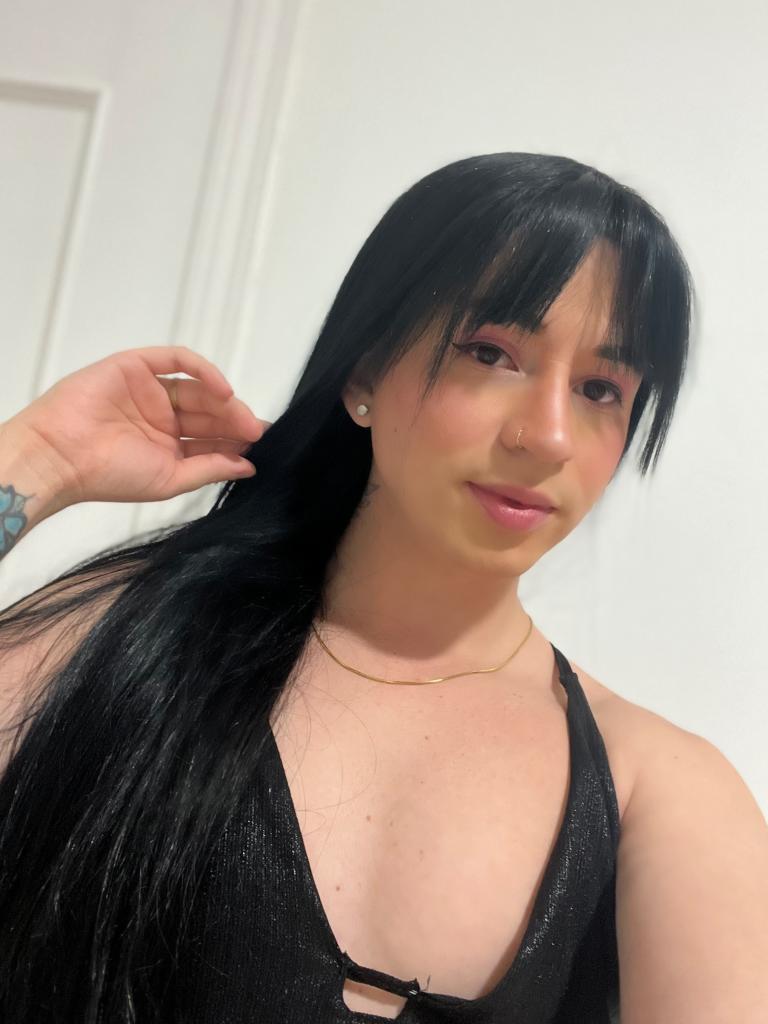 632901392: Transexual en León