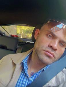 Chico busca chica en Madrid: 