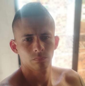 Chico busca chica en Granada: 