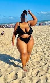 672931038: Chica busca chico en Murcia