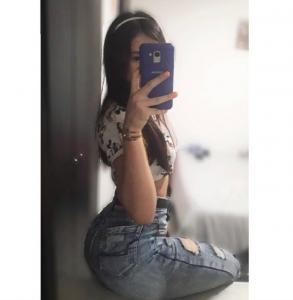 Chica busca chico en Barcelona: 