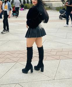 604133828: Chica busca chico en Madrid