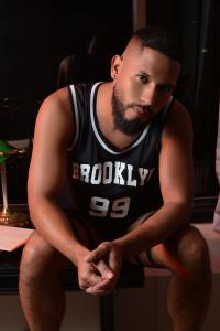 Chico busca chica en Barcelona: 