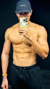 624169622: Chico busca chica en Barcelona