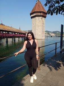 613384907: Chica busca chico en Vizcaya