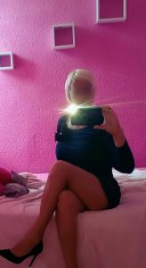 672107425: Chica busca chico en Alicante