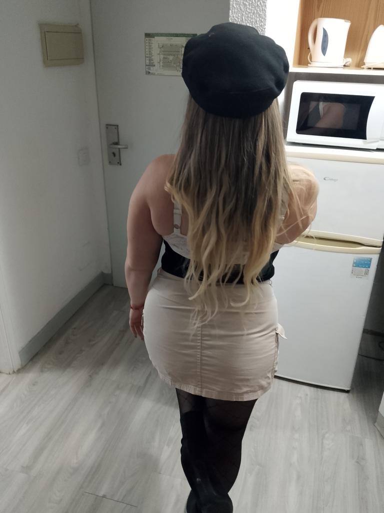 624234377: Chica busca chico en Tenerife