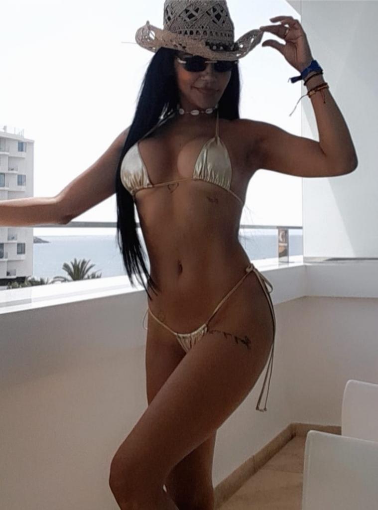 687464527: Chica busca chico en Alicante