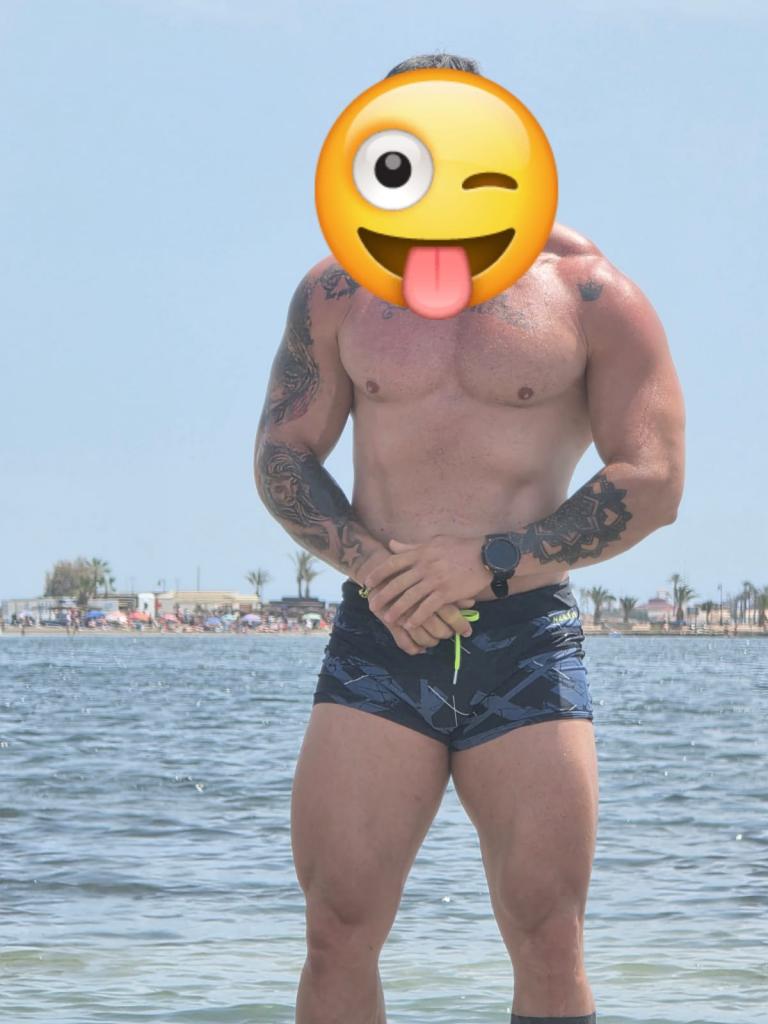 Chico busca chica en Murcia: 