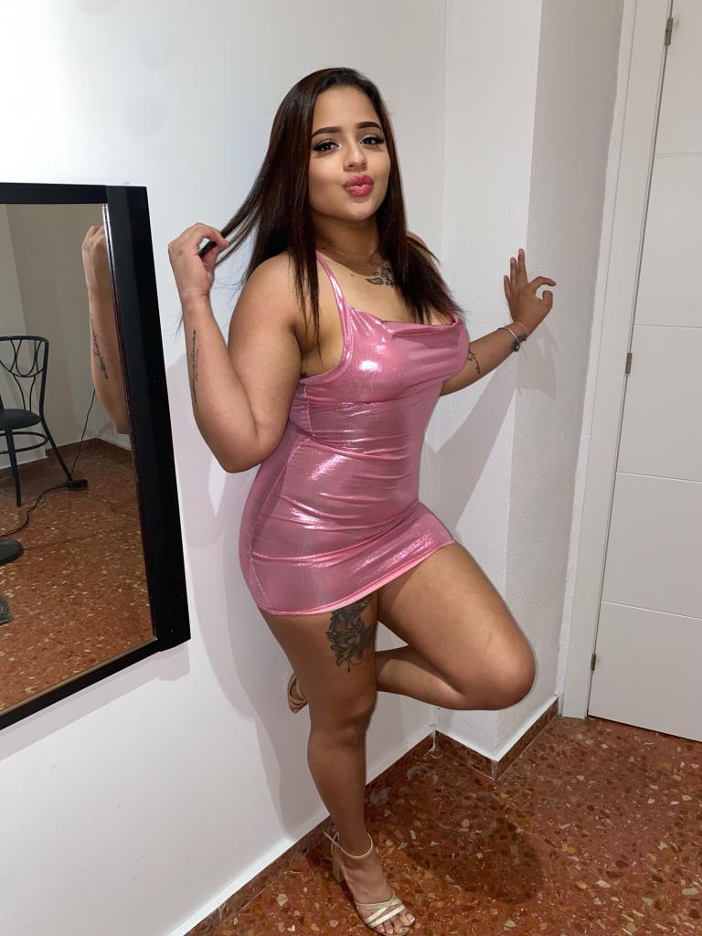 643617802: Chica busca chico en Zaragoza