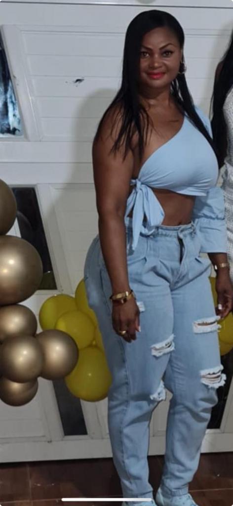 643220965: Chica busca chico en Valencia