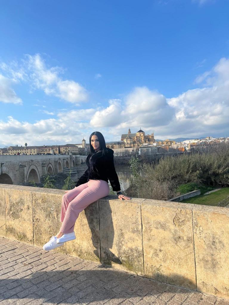 631173613: Transexual en Granada