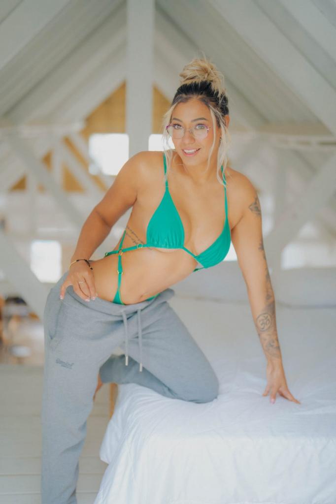 624361882: Chica busca chico en Ibiza